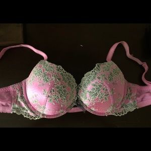 Victoria’s Secret dream angels push up bra